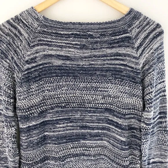St. John’s Bay Navy Blue Knit Sweater Sz Medium