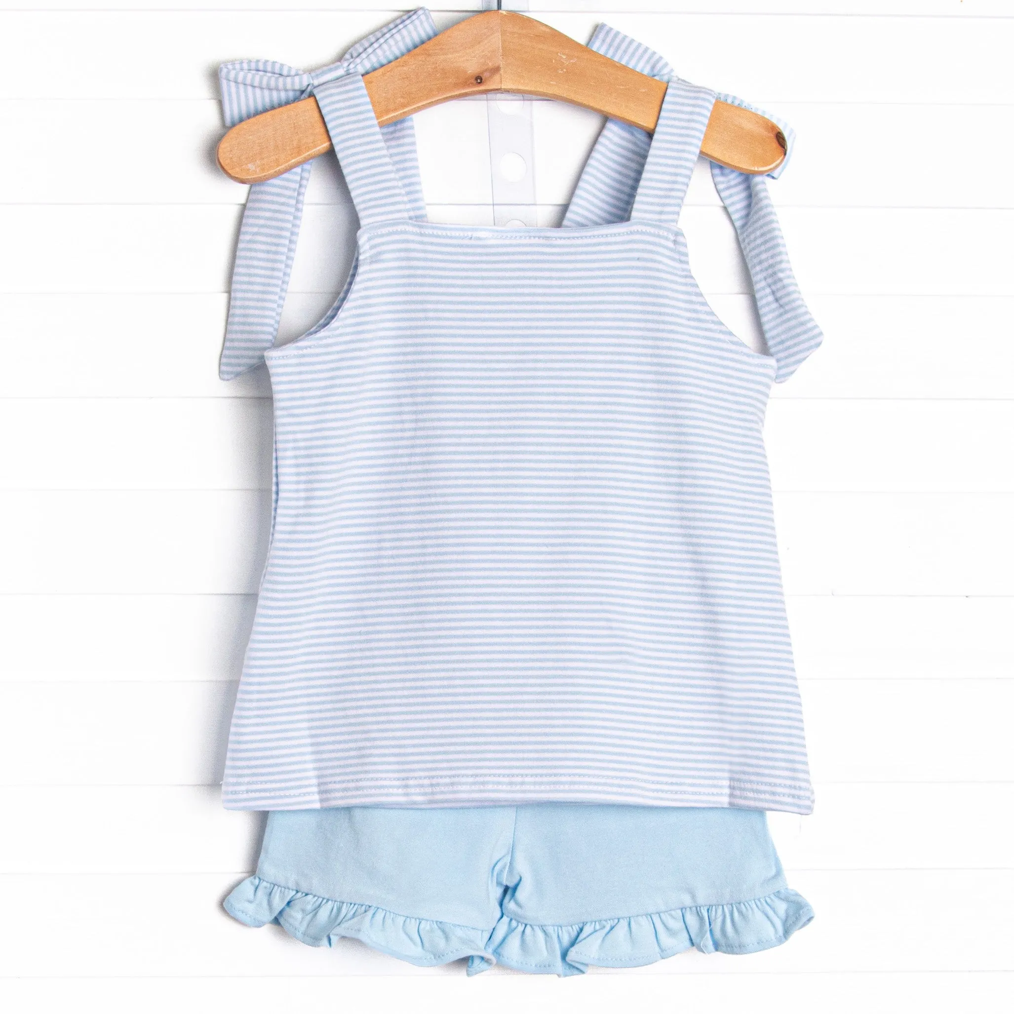 Swimming Along Applique Ruffle Short Set, Blue