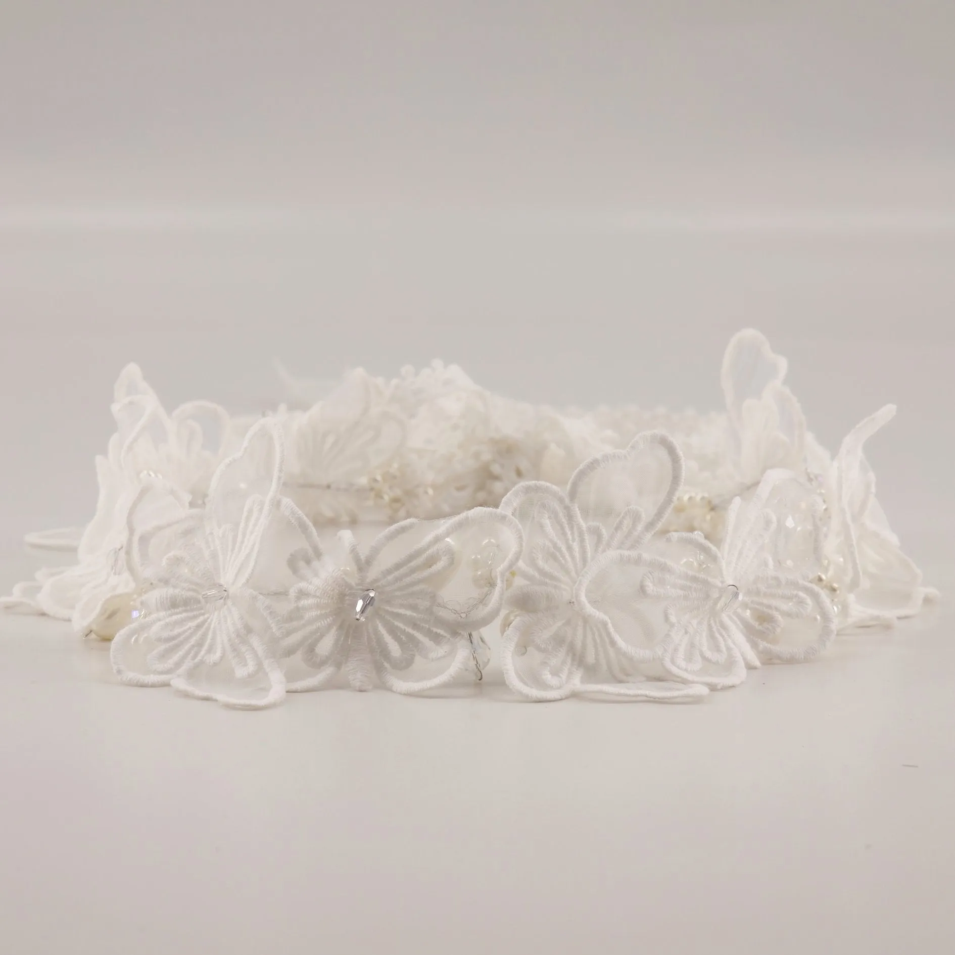 The Butterfly Effect Lace and Pearl Hair Garland