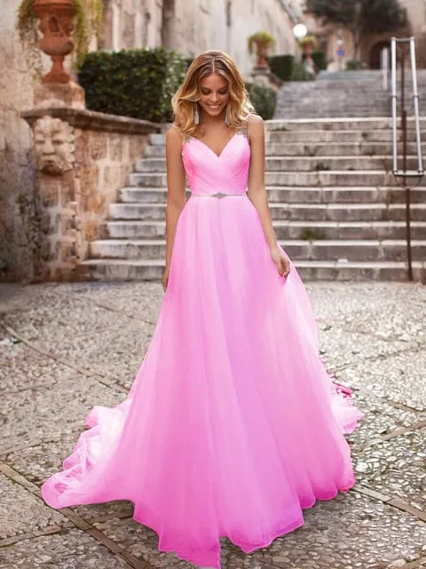 The Sales Rack-Luxury Bride Dress With Beading And Tulle A-line V-neck