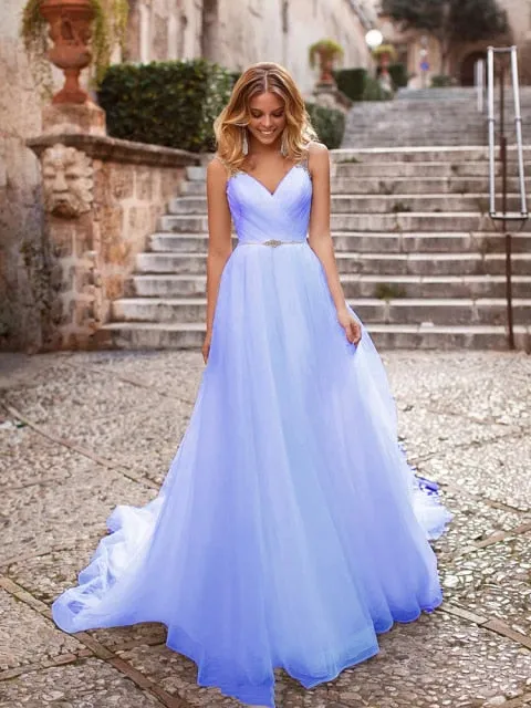 The Sales Rack-Luxury Bride Dress With Beading And Tulle A-line V-neck