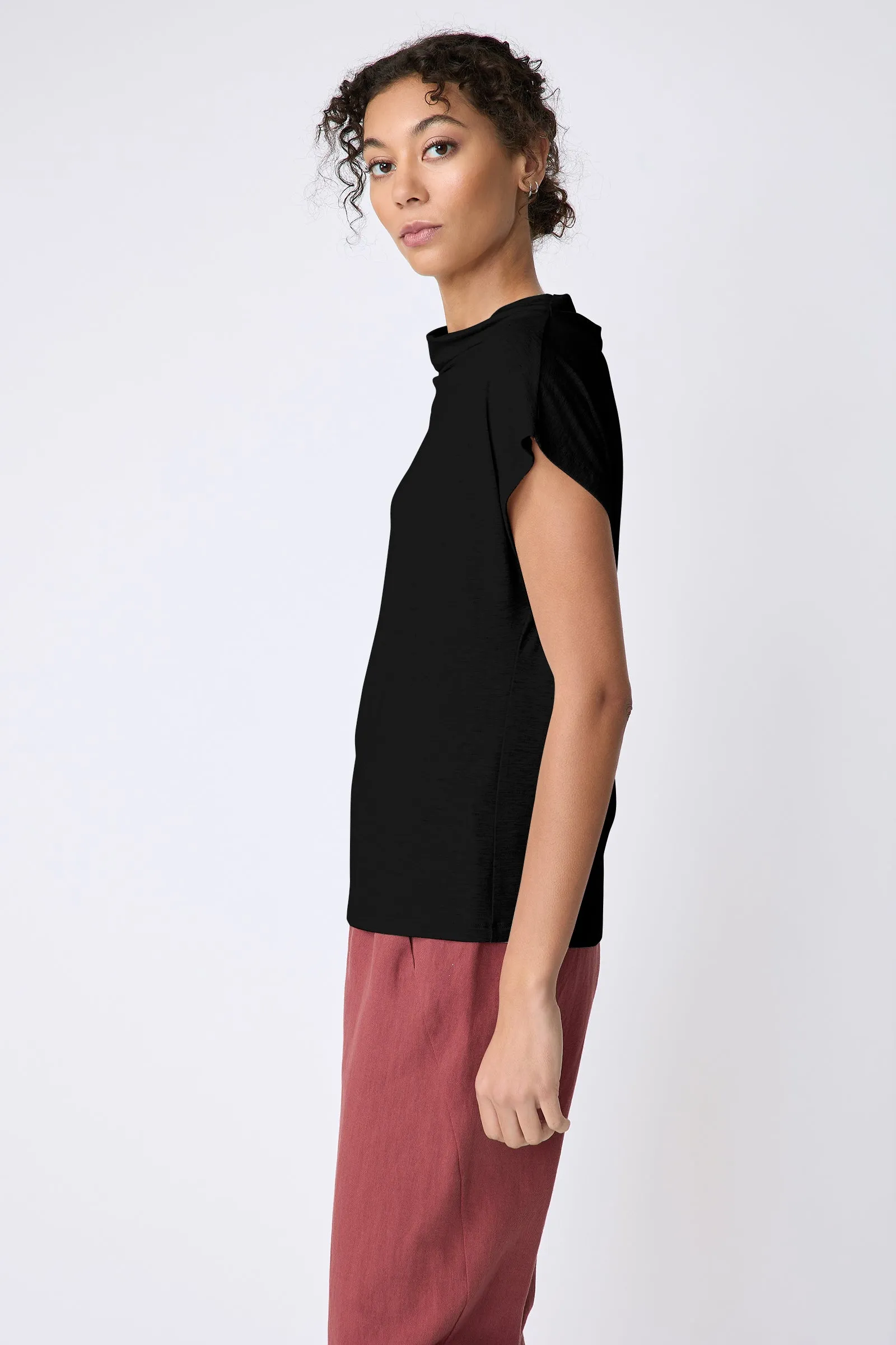 Uma Cowl Tee - Black