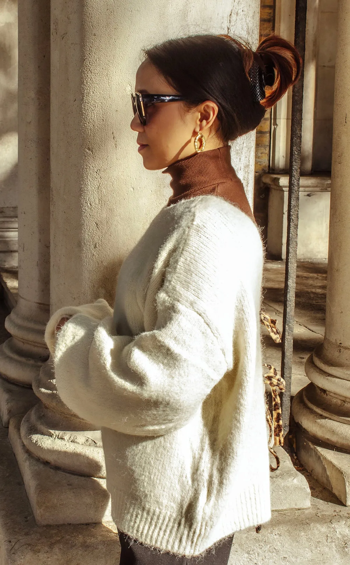 V Cut Ribbon Tie Jumper