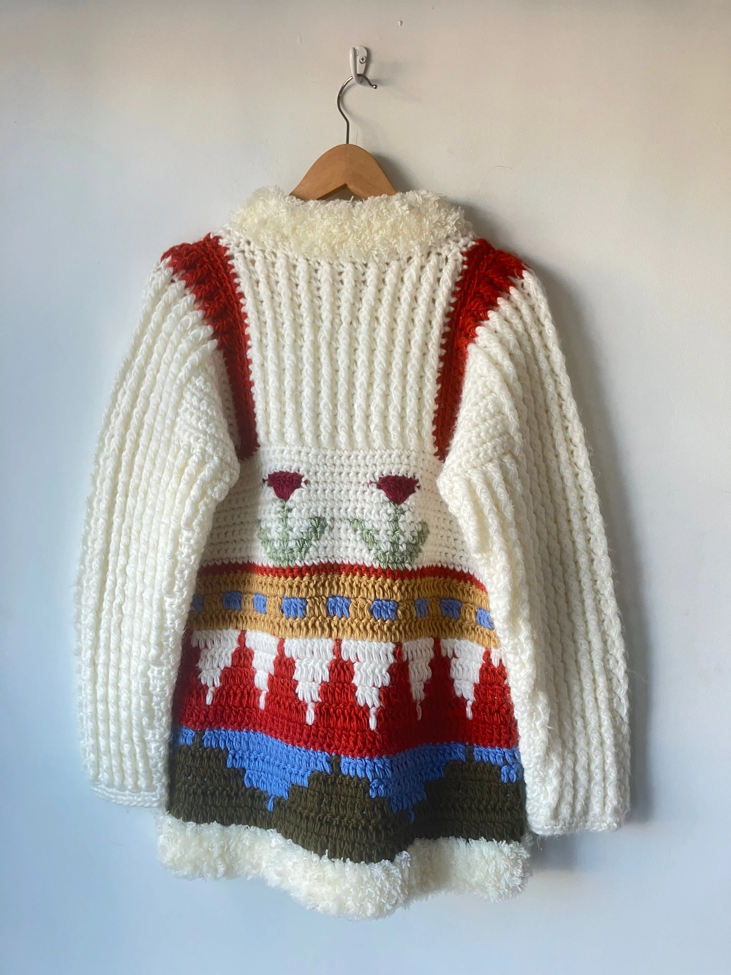 Vintage White Floral Knit Cardigan with Fluffy Collar