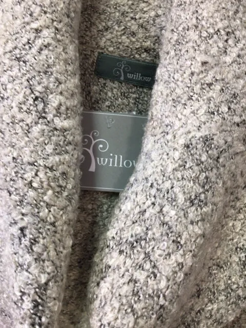 Willow Sweater Size Large New