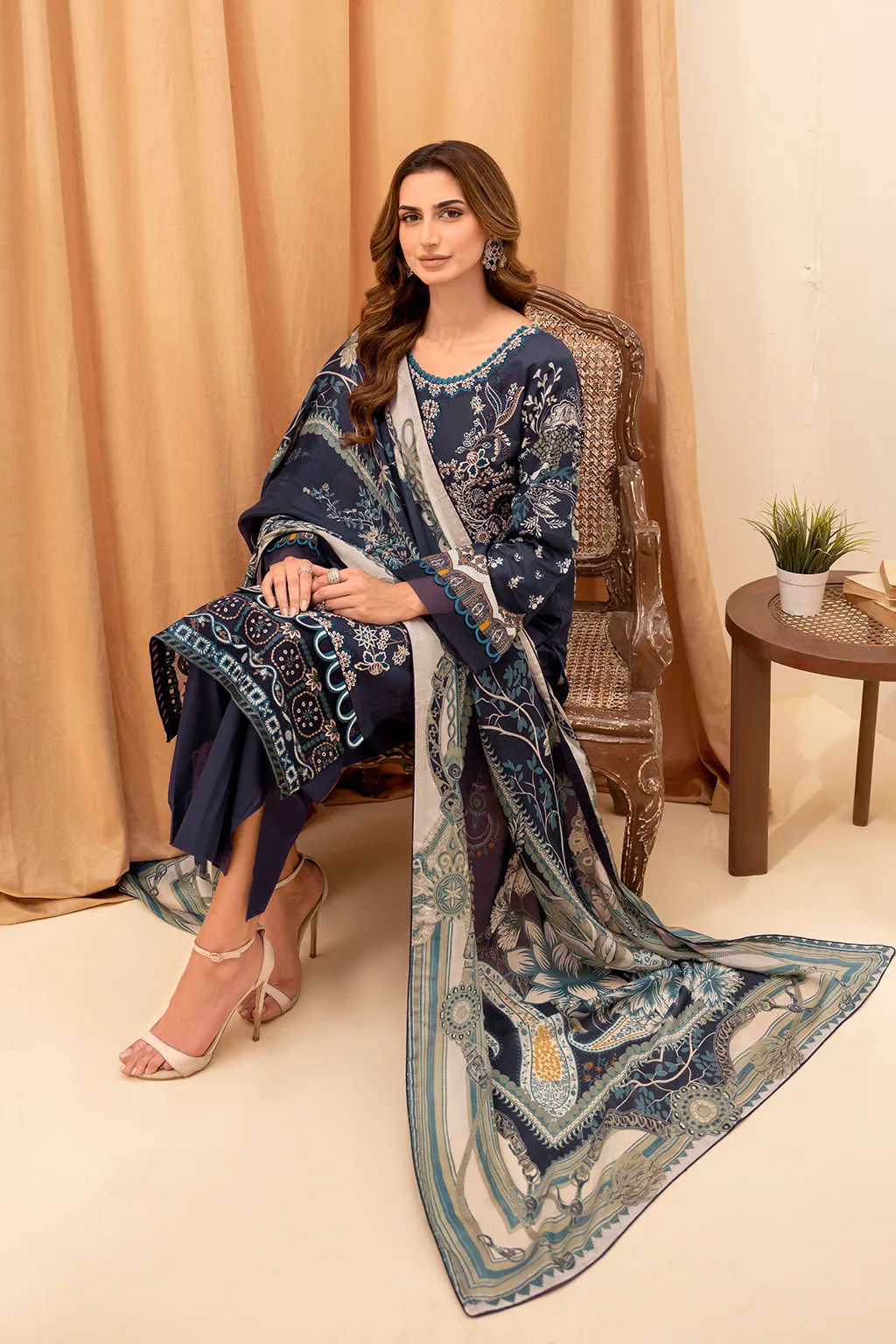Y-701  |  Ramsha Riwayat Luxury Lawn Vol 7 Collection| Unstitched Lawn Embroidered Suits