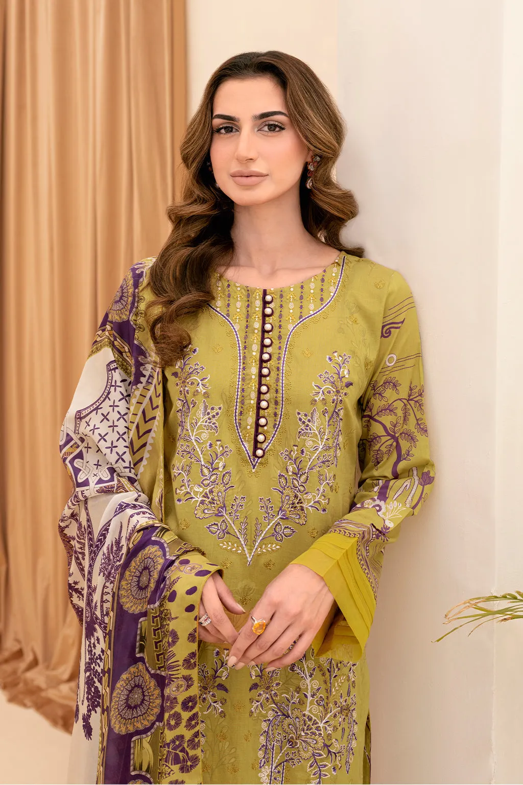 Y-707 |  Ramsha Riwayat Luxury Lawn Vol 7 Collection | Unstitched Lawn Embroidered Suits